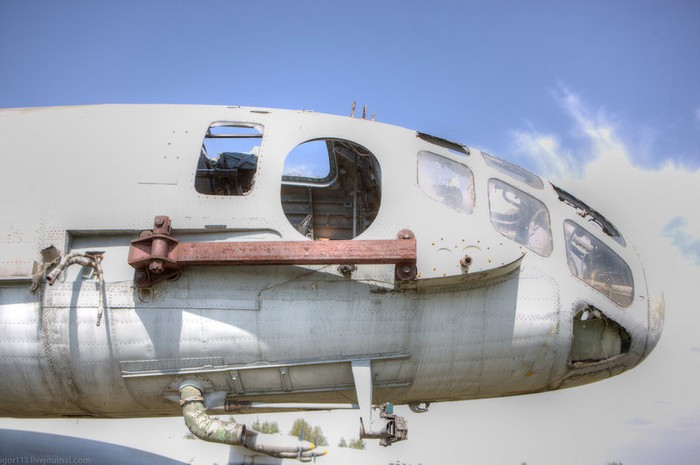 Sau khi Bartini qua đời năm 1974, dự án VVA-14M sup đổ sau 107 lần cất cánh với tổng số 103 giờ bay.
